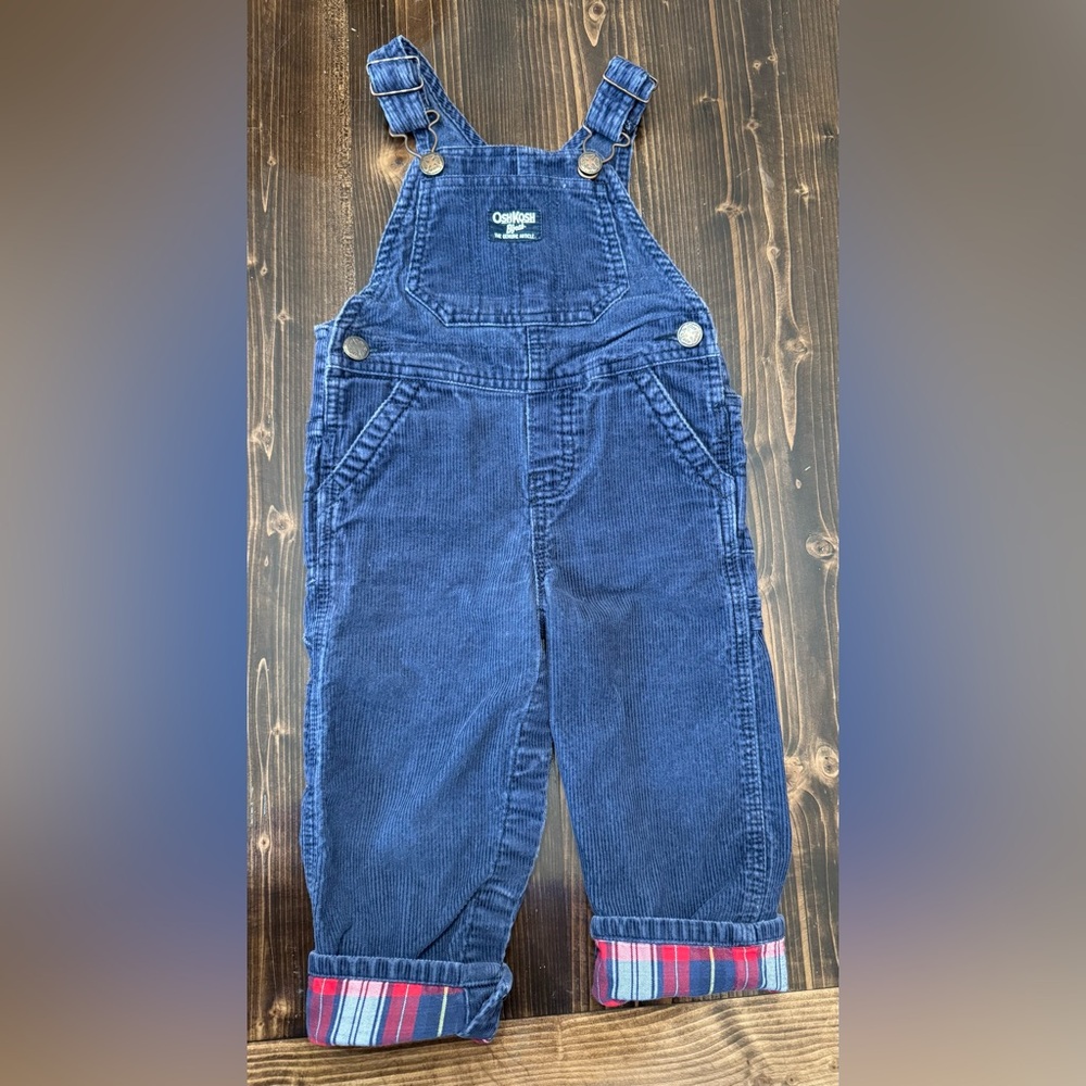 Vintage OshKosh B'gosh Navy Blue Corduroy Overalls with‎ Plaid Lining